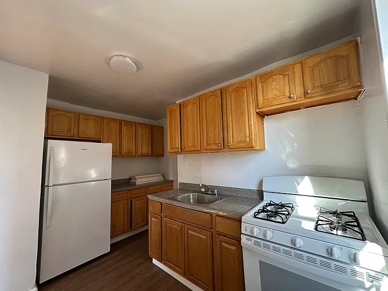 20-30 Elk Dr #3 — Photo 13