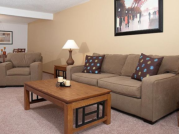 5th image of 1322 Alton St APT 110