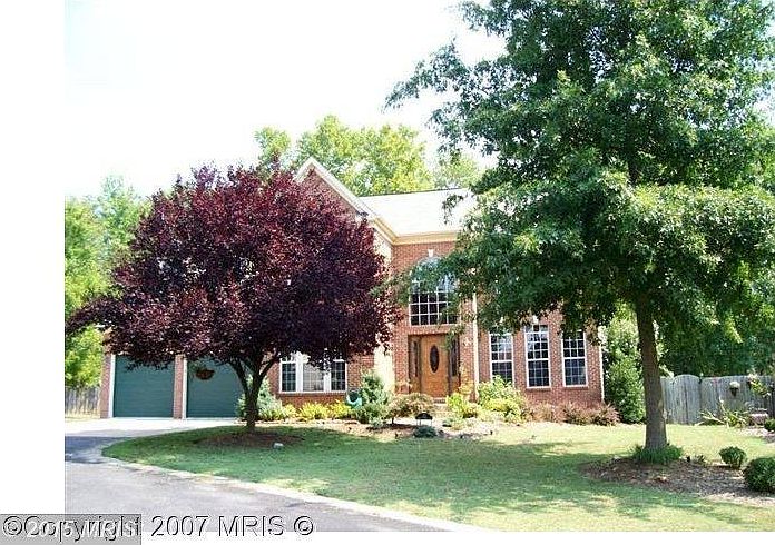 1st image of 23 Saint Peters Ct
