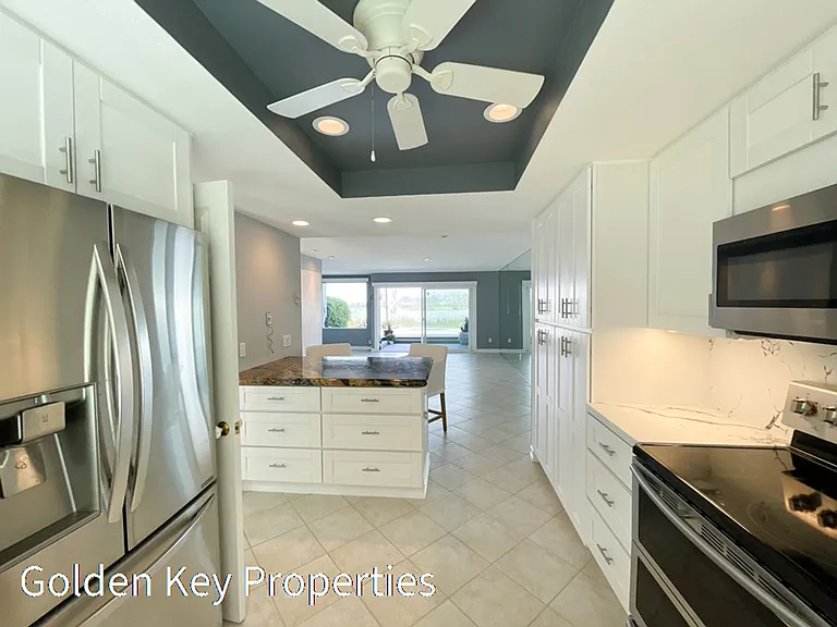 2399 Jefferson St #21 — Photo 9