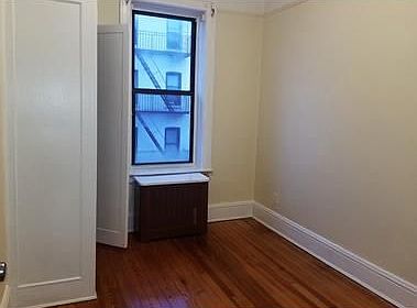 4th image of 3151 33rd St APT 3R