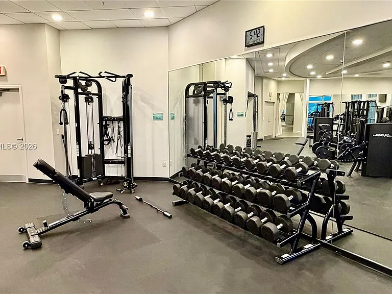 300 S Biscayne Blvd #T-1705 — Photo 18