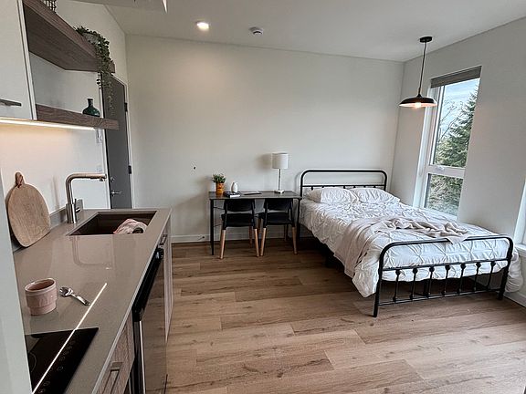 3rd image of 4751 21st Ave NE #100