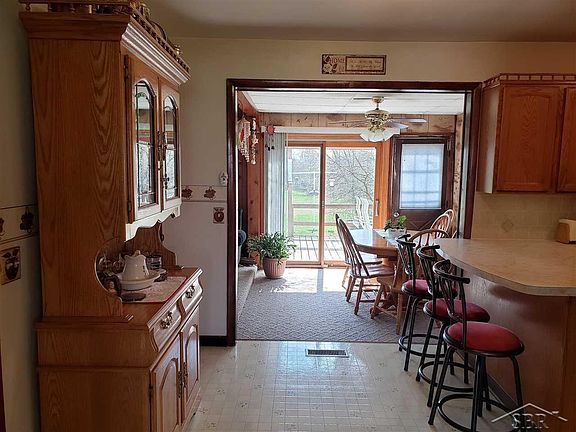 5th image of 4330 Williamson St