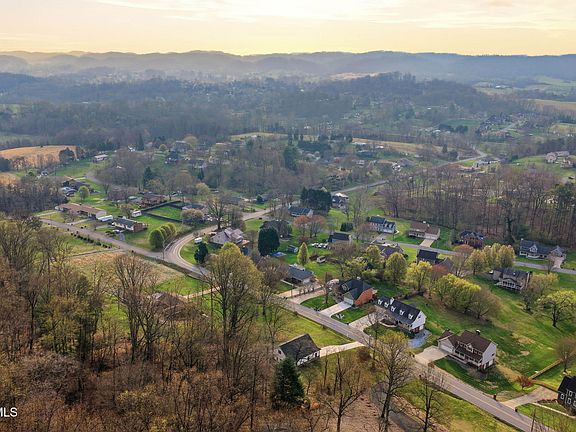 5th image of 416 Pettyjohn Rd