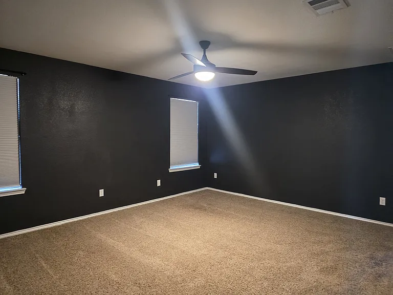 1119 Lonesome Oak Dr — Photo 15