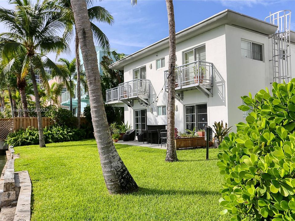 1st image of 6905 Bay Dr APT 20