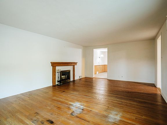 5th image of 511 Belmont Dr