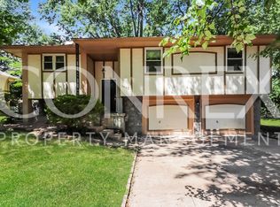 1405 SW 20th St, Blue Springs, MO 64015