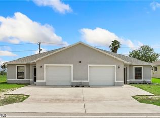 1023/1025 Andalusia Blvd, Cape Coral, FL 33909