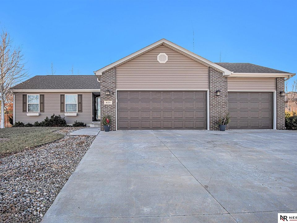 1st image of 4125 W Ludwig Cir