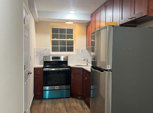 800 E 219th St #1A, Bronx, NY 10467