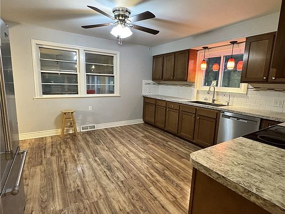 5th image of 7688 Calvin Rd