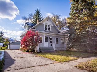 1108 Sycamore St, Muscatine, IA 52761