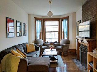 3727 N Fremont St #3, Chicago, IL 60613