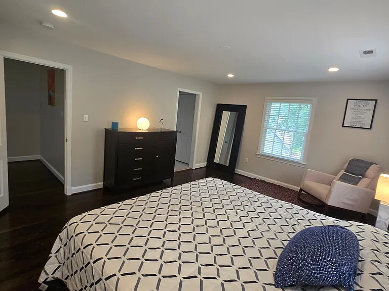 6720 Newbold Dr — Photo 11