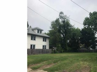 9 Beach Ave, Penns Grove, NJ 08069