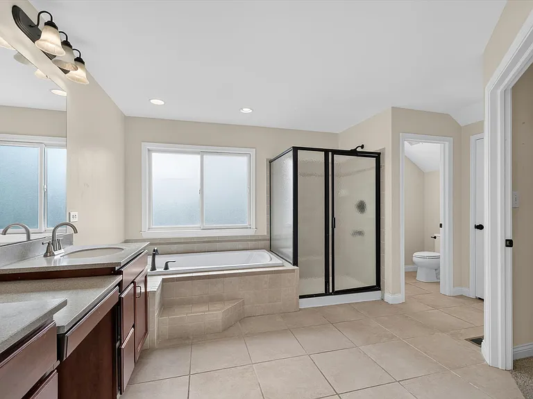13636 Falcon Way — Photo 30