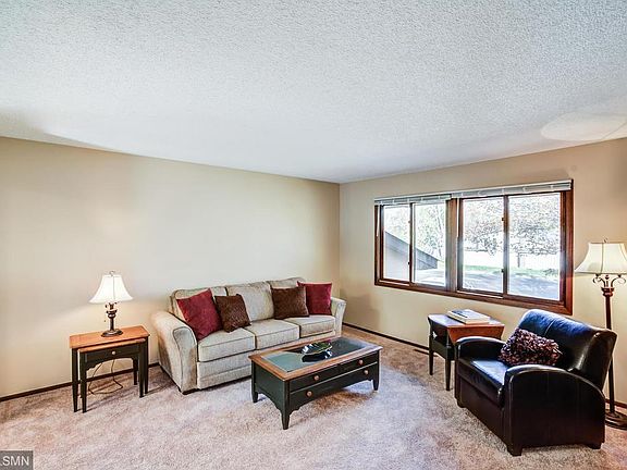 3rd image of 6483 Magda Dr
