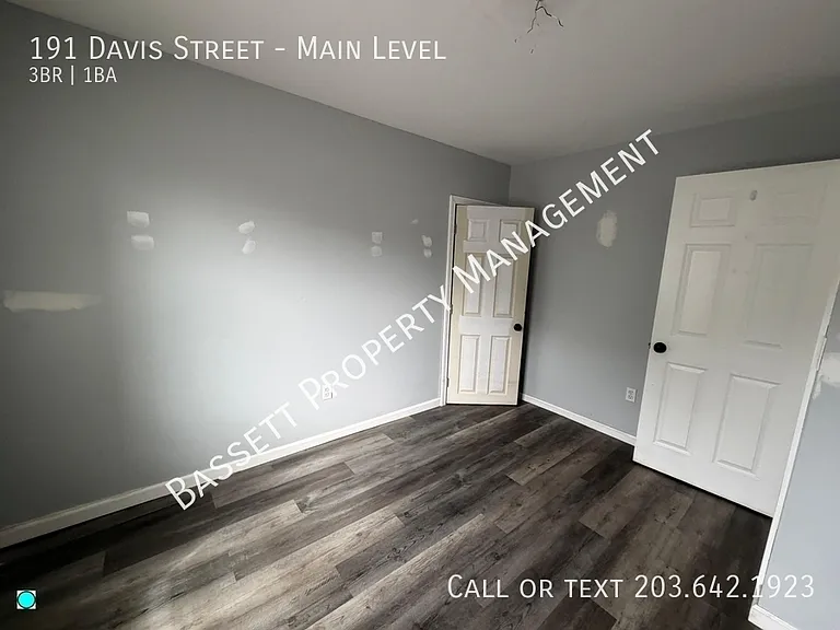 191 Davis St — Photo 17