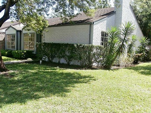2nd image of 10842 Bexley Dr