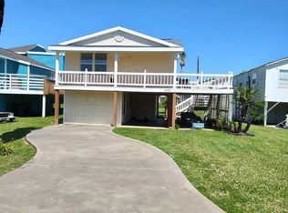 4119 Surf Dr, Galveston, TX 77554