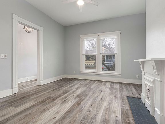 4th image of 1504 E Breckinridge St #1