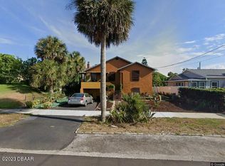 520 Poinsettia Rd, Daytona Beach, FL 32118