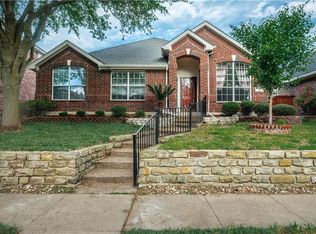 1801 Hollow Creek Ct, Garland, TX 75040