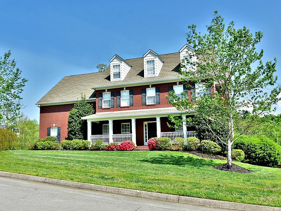 1st image of 1680 Botsford Dr