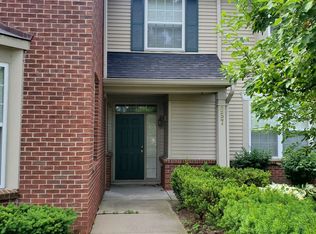 657 Abbington Ct, Howell, MI
