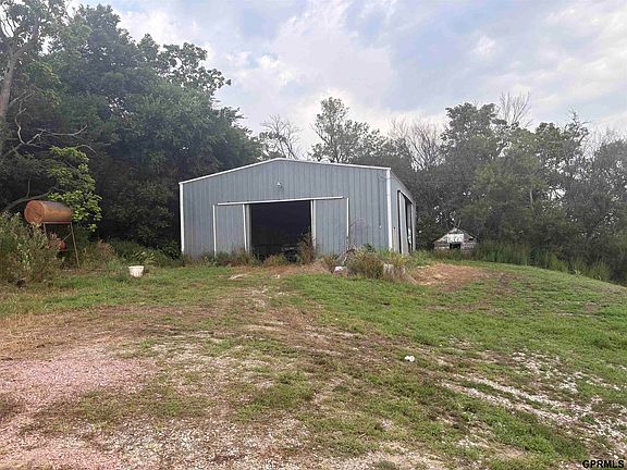 5th image of 275 6th Rd