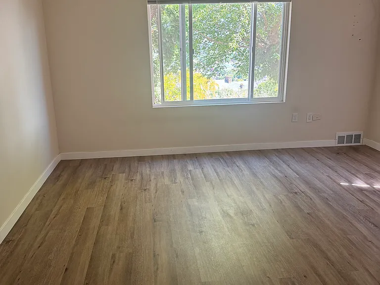 5012 Scenic Dr — Photo 11