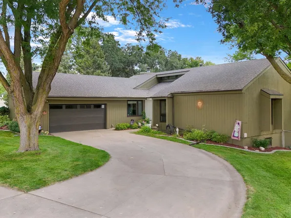 1603 Hiawatha Trl, Sioux City, IA 51104