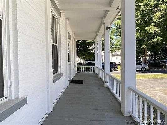 2nd image of 19 E Bridge St