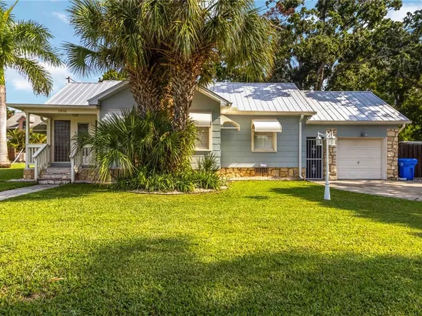 2016 VIRGINIA DRIVE, BRADENTON, FL 34205