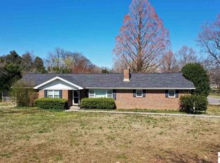420 Country Club Ln, Hopkinsville, KY 42240