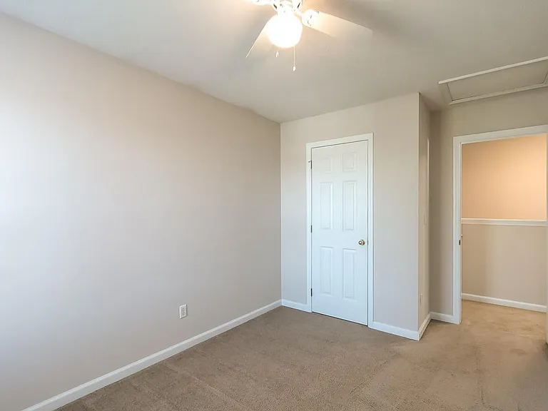 3324 Royal Troon Rd — Photo 17