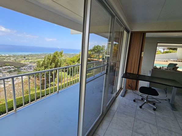1827 Halekoa Dr #B