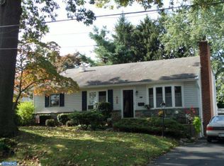 208 Forest Ave, Willow Grove, PA 19090