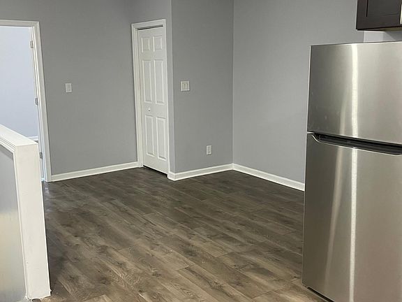 2nd image of 3546 N 11th St Floor 2