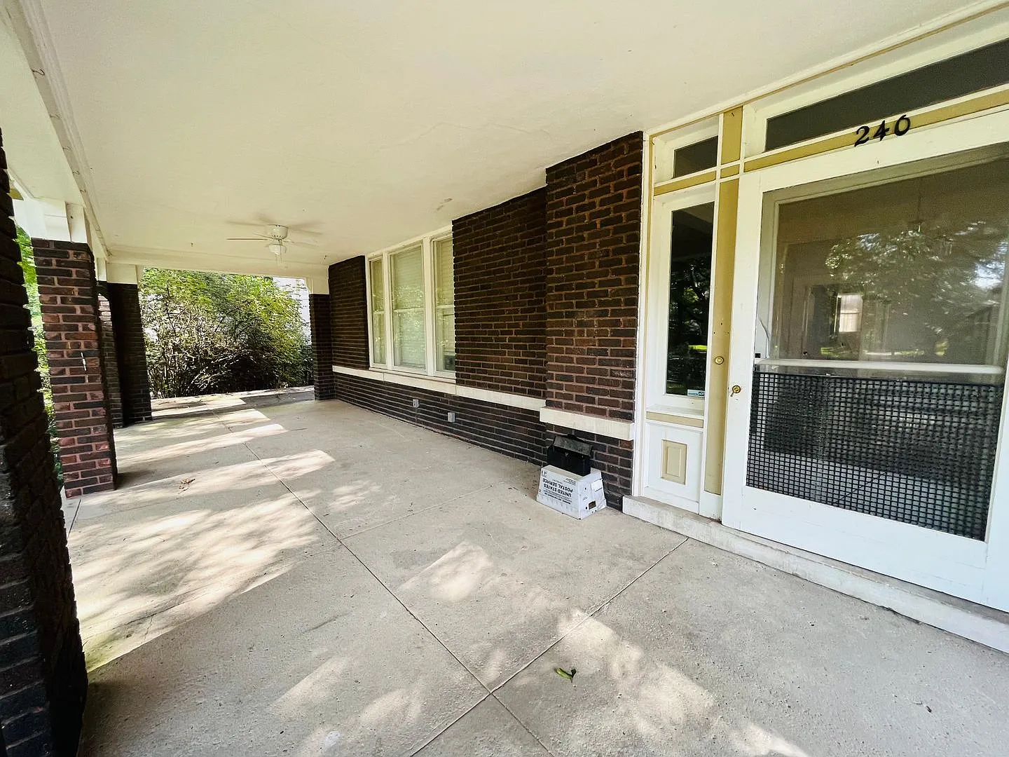 Central Gardens home with 4BR/2ba up w office/flex space. Wrap around, covered front porch! Pets ... — Photo 3