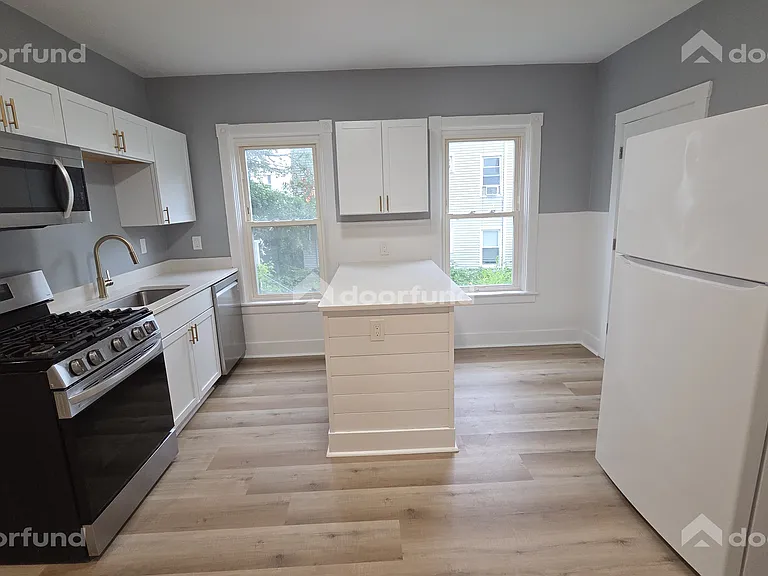 41 Eastern Ave #1 — Photo 1