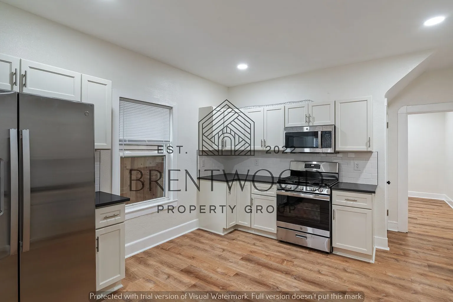 209 N Addison St photo 1