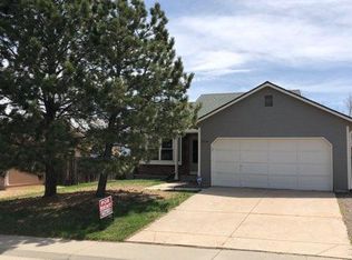 19734 E Oxford Dr, Aurora, CO 80013