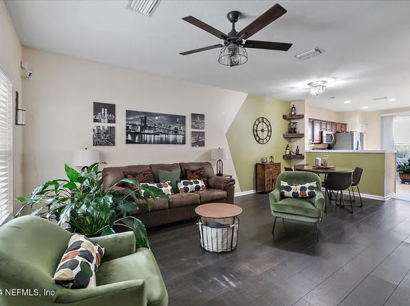 6520 ARCHING BRANCH Circle, Jacksonville, FL 32258