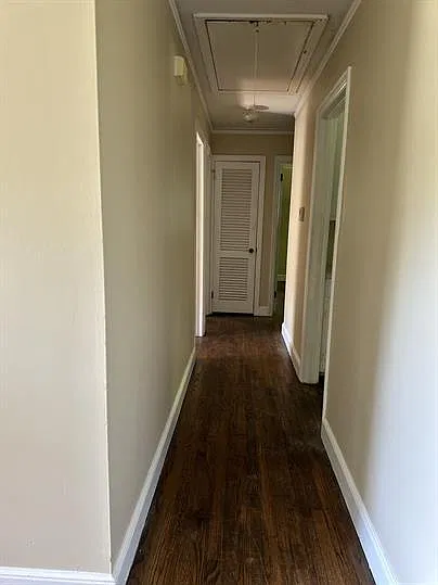 3 bed, 1.0 bath, 1300 sqft, $1,300 — Photo 4