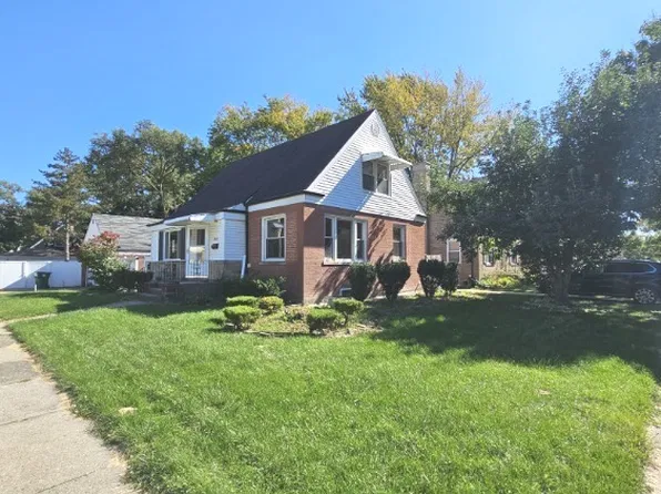1501 Manchester Ave, Westchester, IL 60154