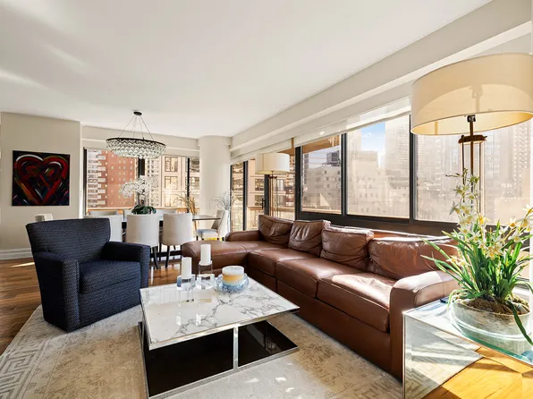 167 East 61st Street image 1 of 24