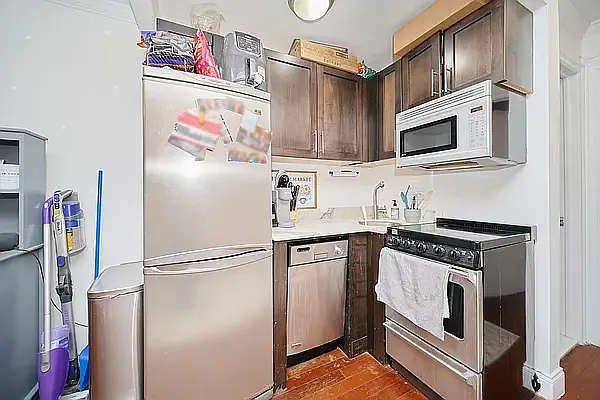 Rented by Living New York | media 8